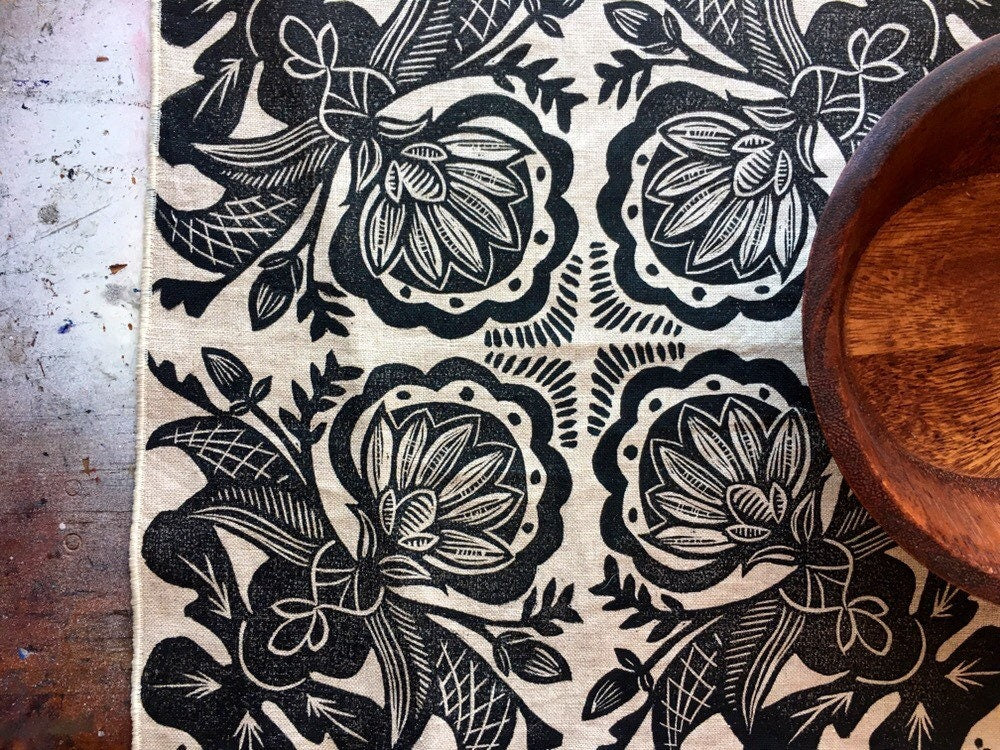 Rosemaling Table Runner