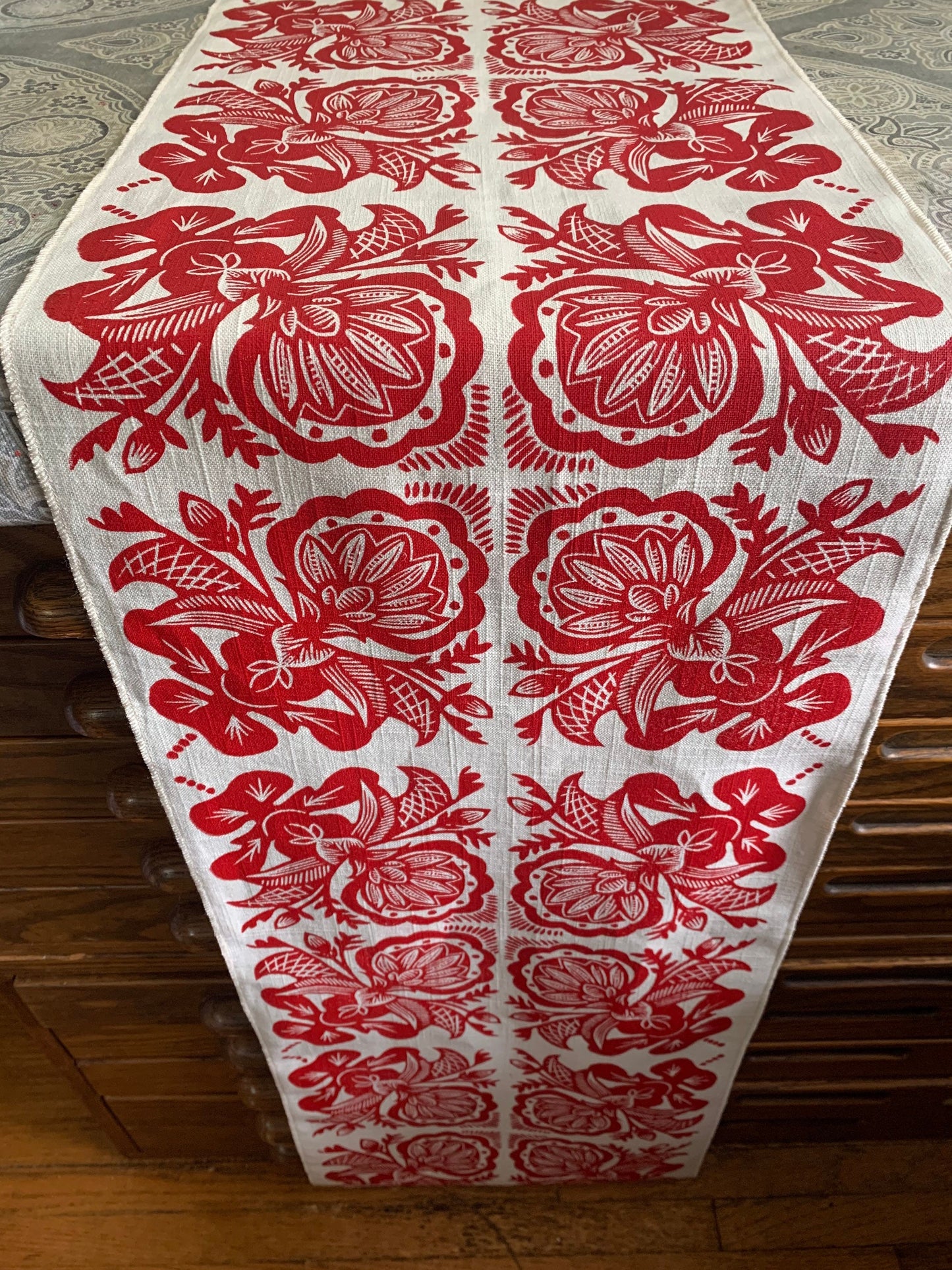 Rosemaling Table Runner