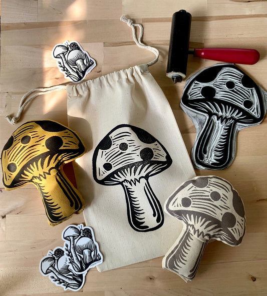 Gatherer Muslin Gift Bag with Mushroom
