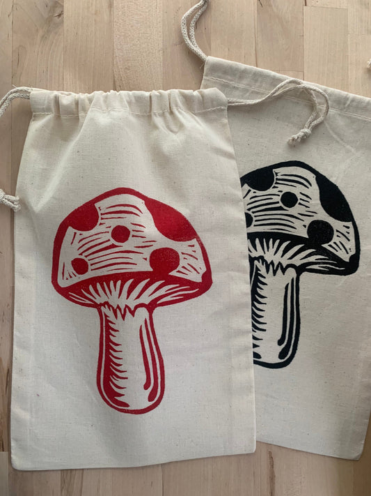 Gatherer Muslin Gift Bag with Mushroom