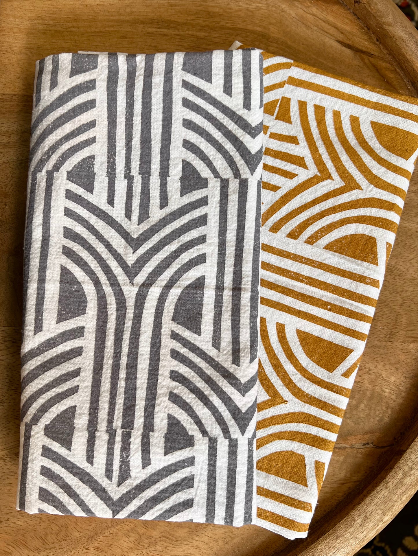 Intertwined Pattern Tea Towel