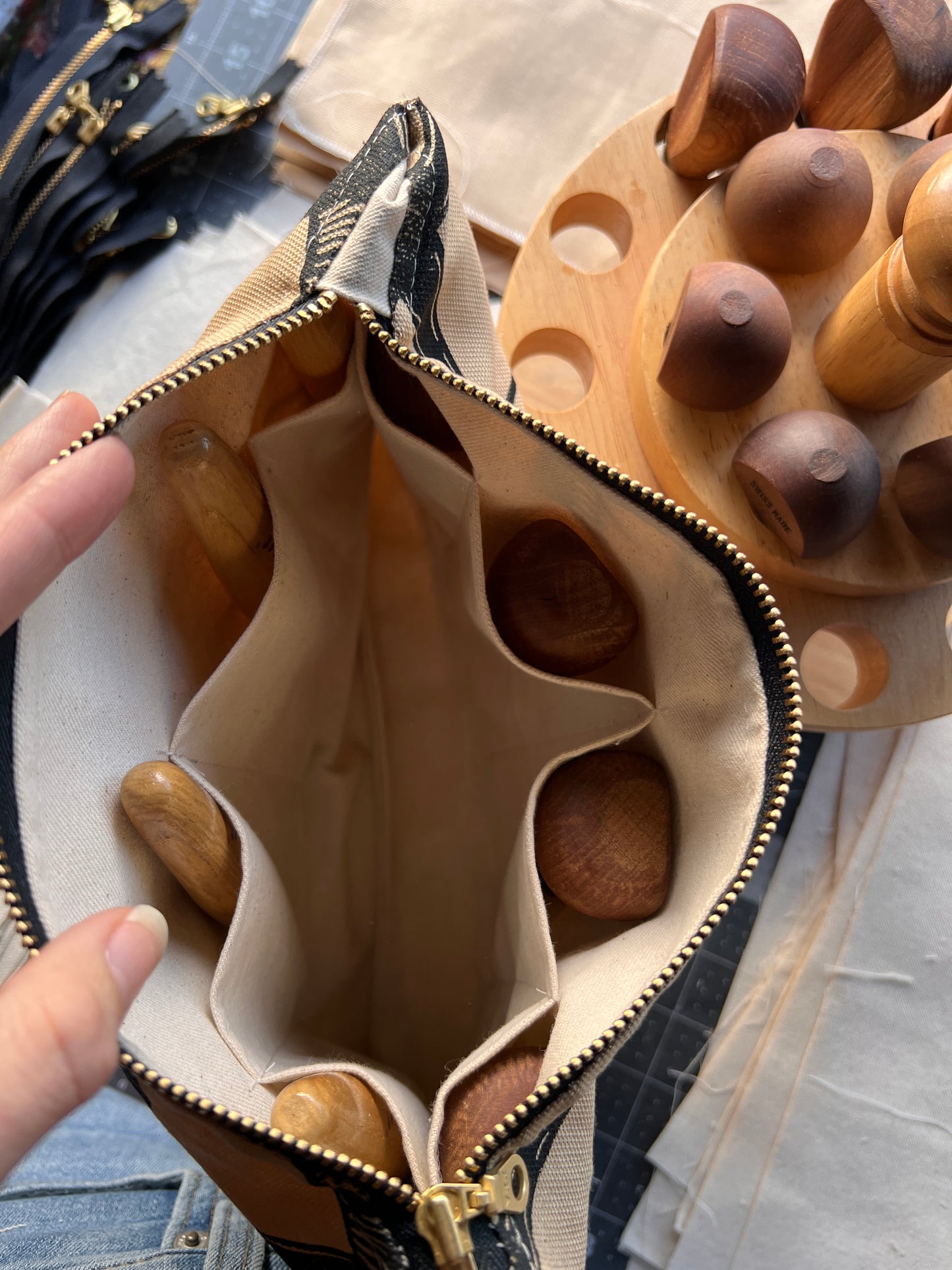 Carving Artist Utility Bag
