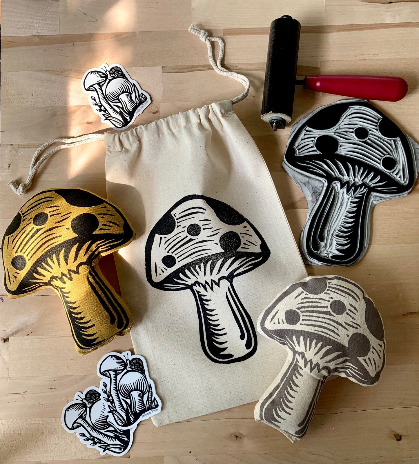 Gatherer Muslin Gift Bag with Mushroom